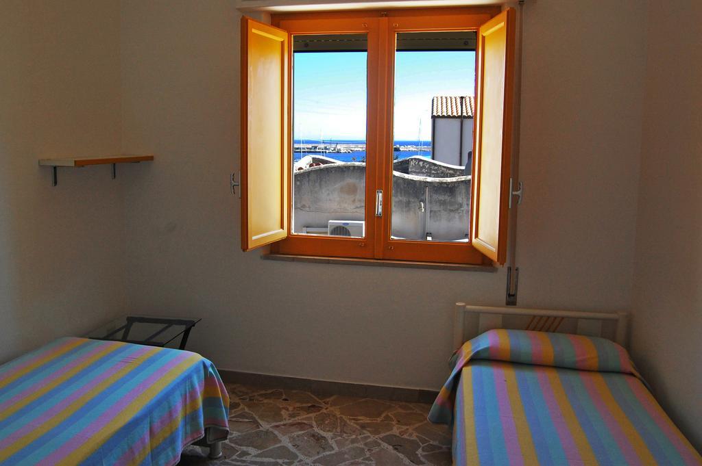 I Tre Golfi Apartment San Vito Lo Capo Bilik gambar