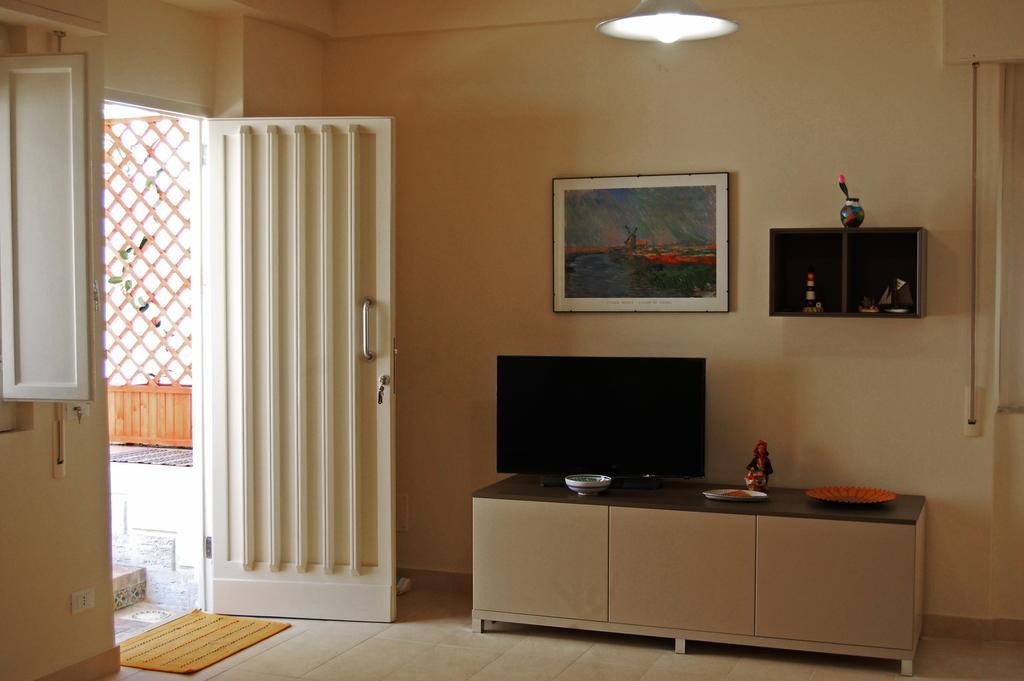 I Tre Golfi Apartment San Vito Lo Capo Bilik gambar