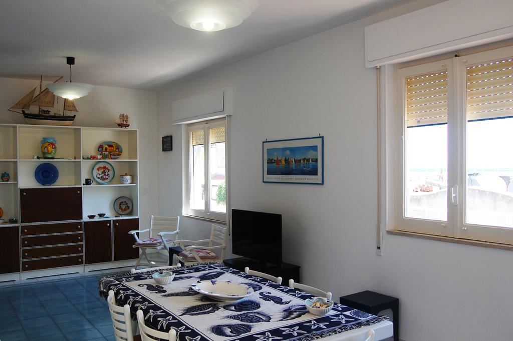 I Tre Golfi Apartment San Vito Lo Capo Bilik gambar